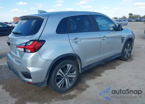 2020 Mitsubishi Outlander Sport 2.0 Es z USA, uszkodzony, nr VIN JA4AP3AU8LU017896